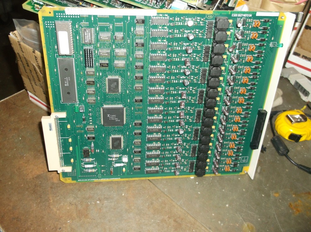 FUJITSU B16DLE E16B-3009-R152 CIRCUIT BOARD (XX3)