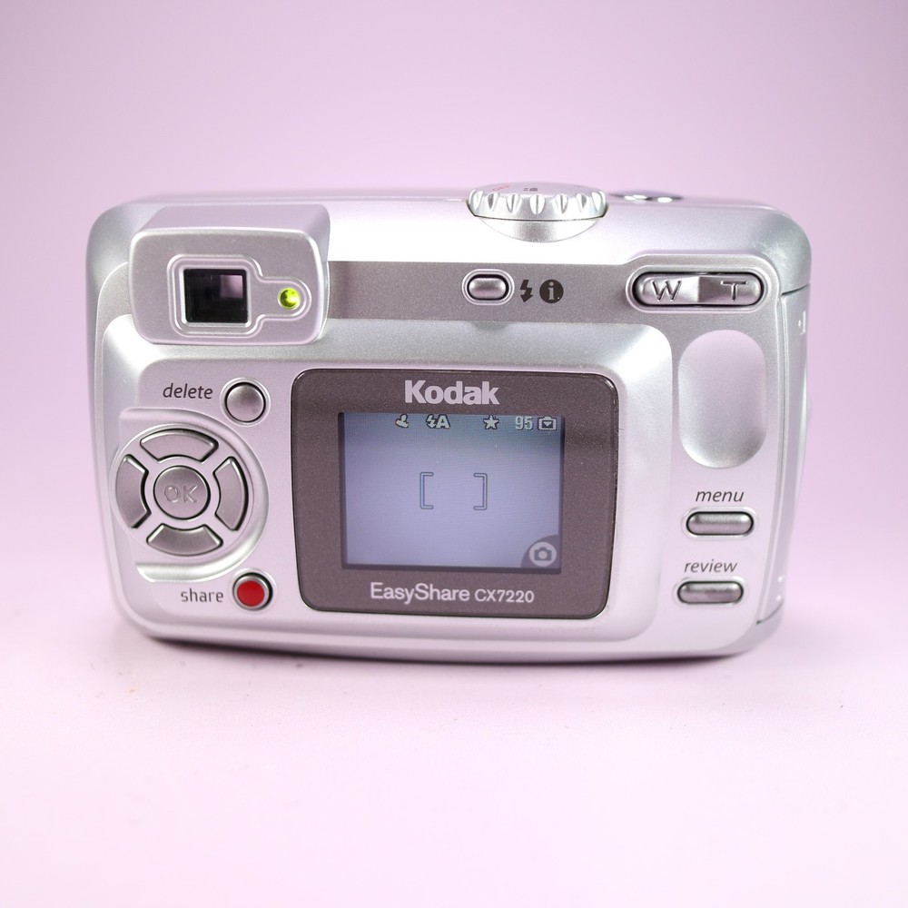 Kodak Digital Camera EasyShare CX7220 2.0MP Silver Tested