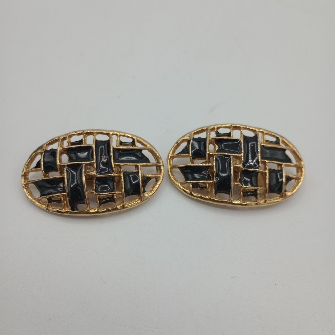 Vintage Ladies Shoe Clips Marked MUSI Black And Gold Tone