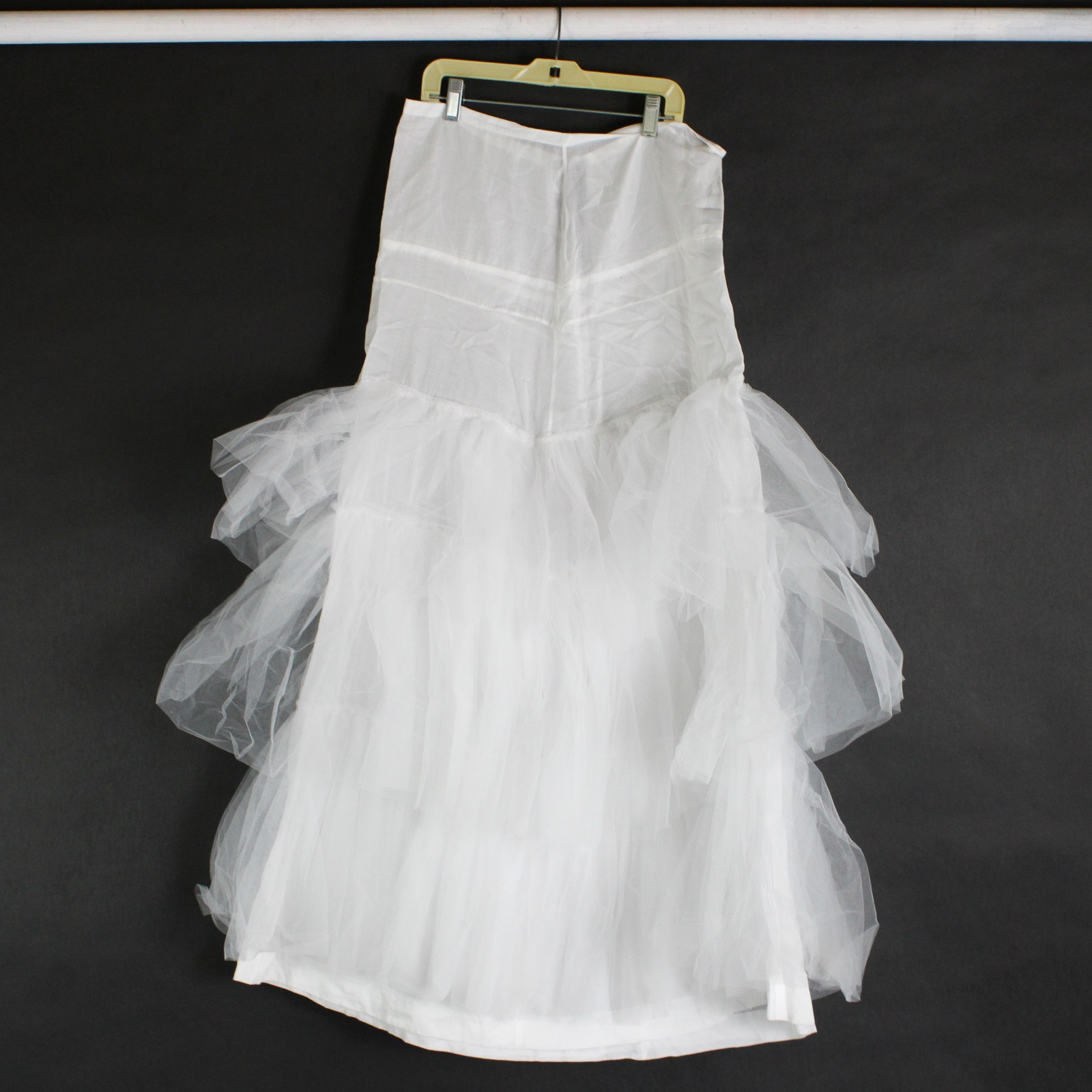 2 Piece White Girdle Crop Top Sleeveless With Long Skirt Outfit Women's Size XS