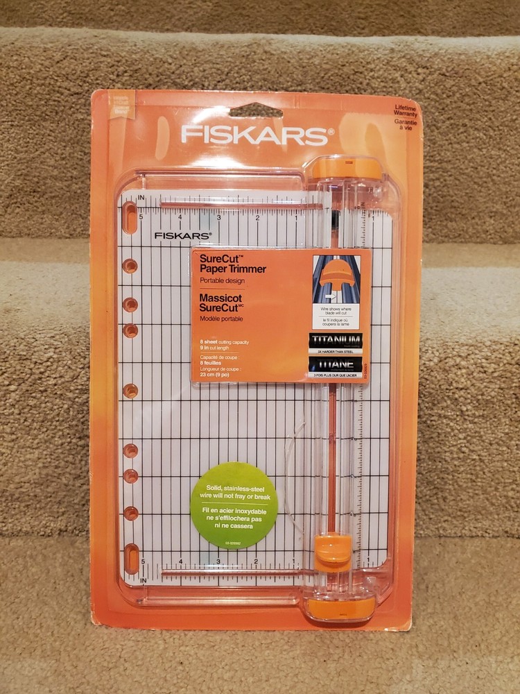 Fiskars SureCut Paper Trimmer 9"