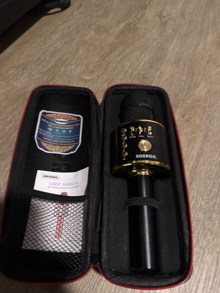 TWO Karaoke microphones brand new with case, Bluetooth.