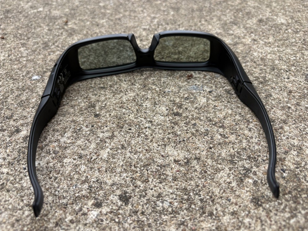 EPSON 3D Glasses Active Shutter IR ELPGS01 for Projectors Used