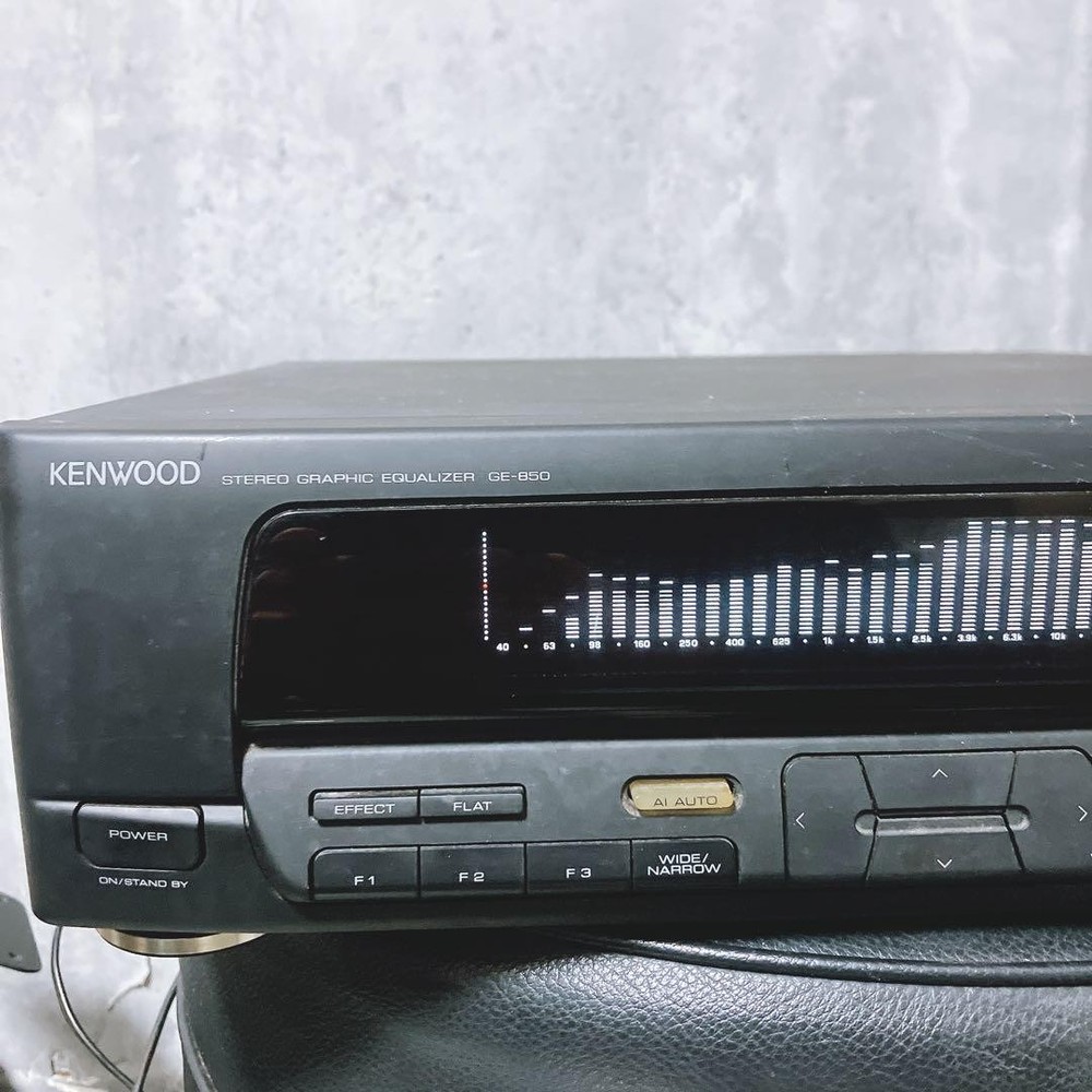 Kenwood Graphic Equalizer/Spectrum Analyzer GE-850
