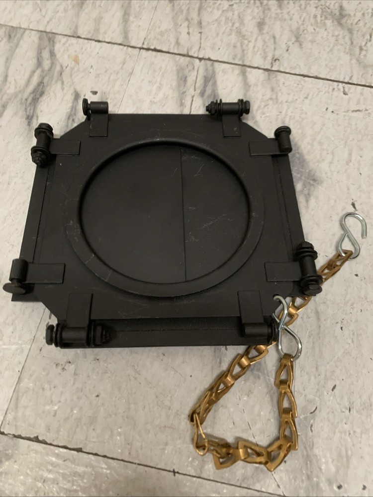 Mole Richardson Barn Doors Light Shield, Mini. With A Chain And Hook