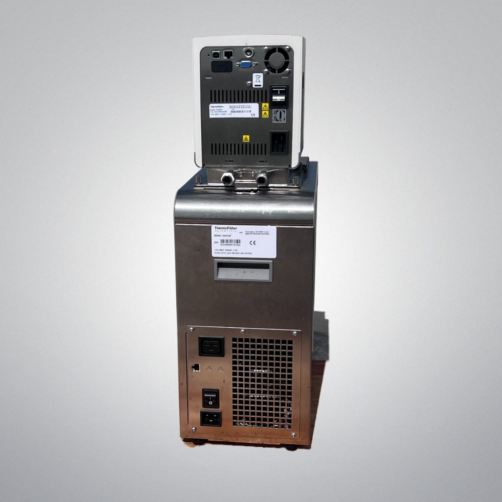 Thermo Scientific Cooling and Heating Circulator With AC200 Controller