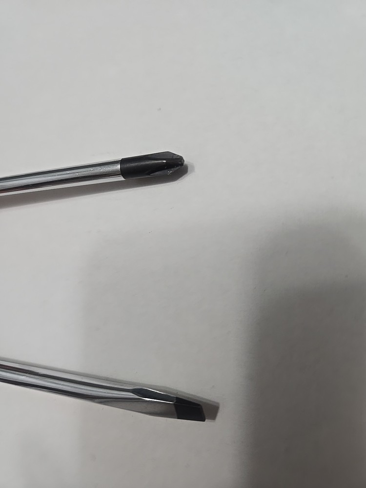 Three new Mac tools screwdrivers Two 4" One 6"