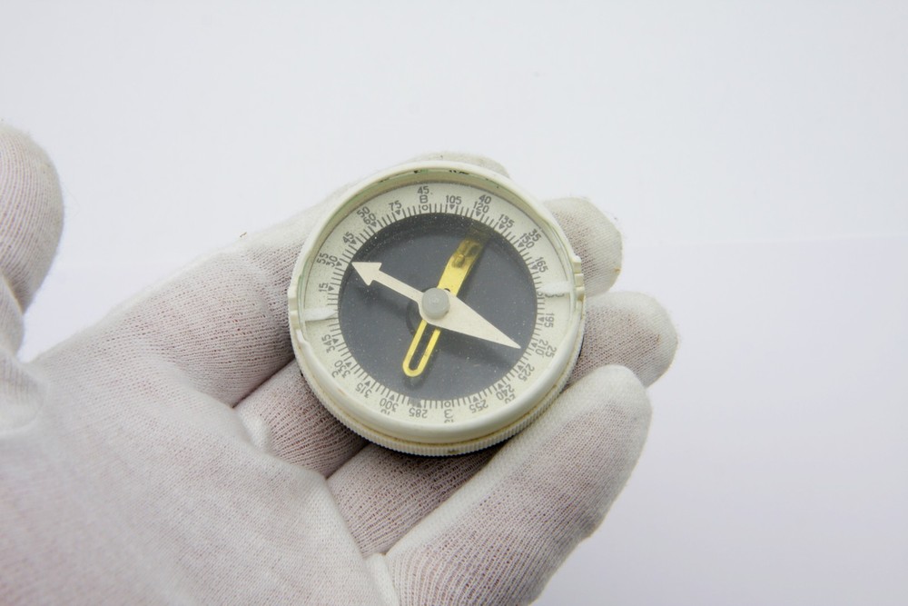 Student Compass KA-U Vintage Educational Tool Soviet Tourist Navigation USSR