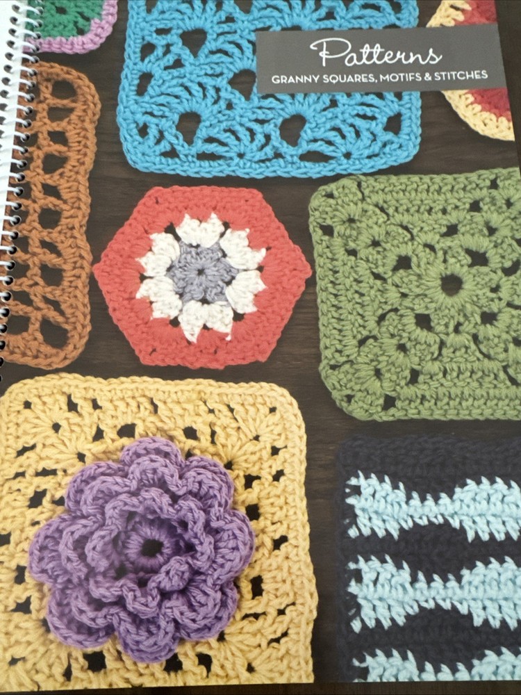 USED CROCHET PATTERNS & PROJECTS AFGHANS HAT 19 DESIGNS CROCHET PATTERN BOOK