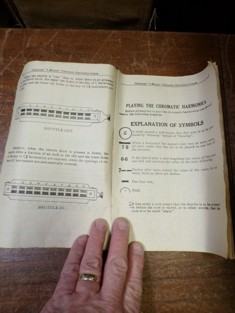 1933 5-Minute Chromatic Harmonica Course Self Teaching Booklet USED