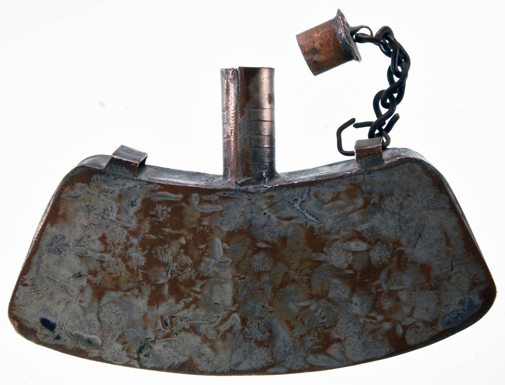 19th CENTURY MIDDLE EASTERN/KUWAIT POWDER FLASK #10082