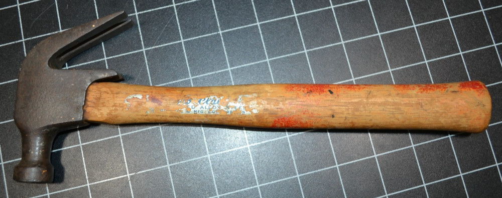 DOUBLE CLAW HAMMER - ALL ORIGINAL - PARTIAL LABEL ON HANDLE