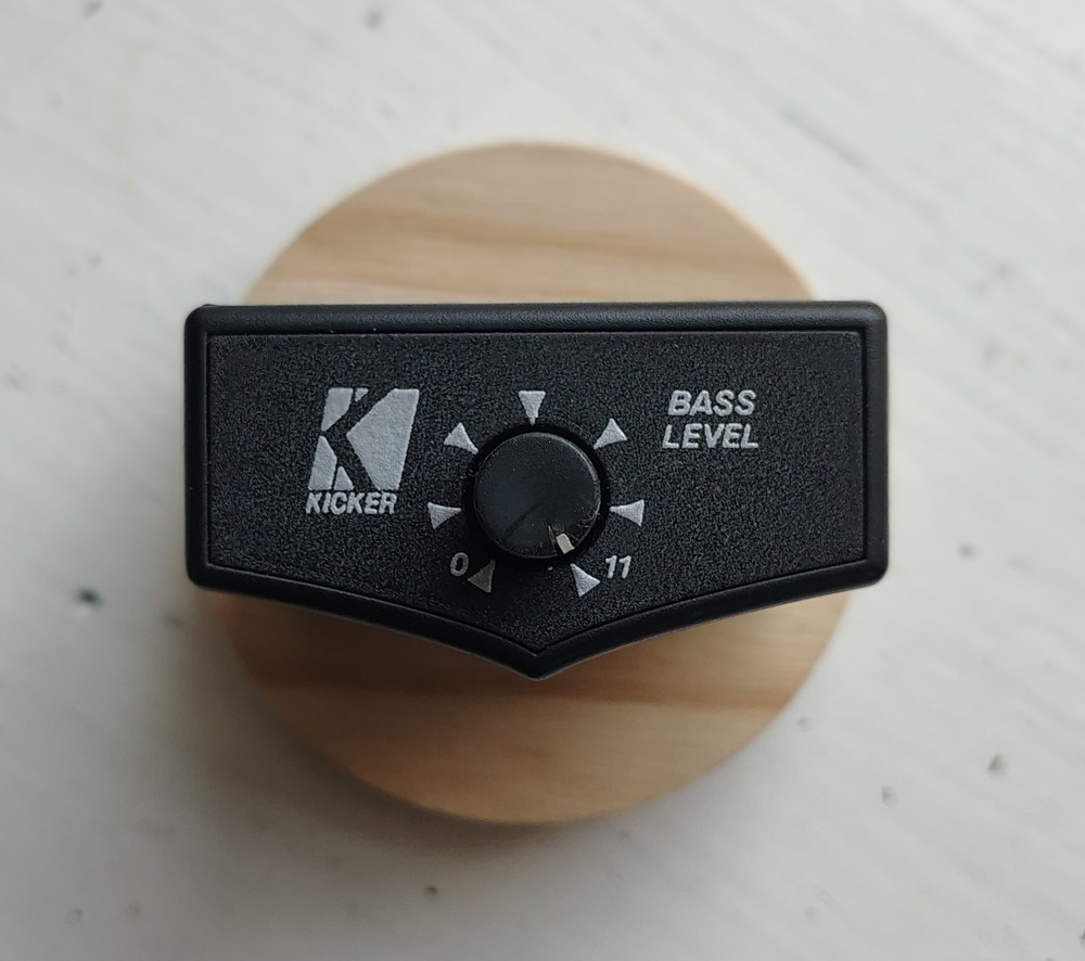 Kicker Bass Control Knob/Remote EQ Accessory
