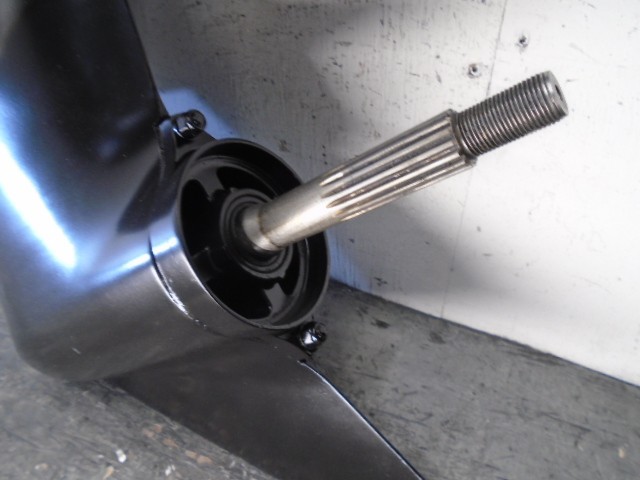 USED 20" MERCURY FOUR 4-STROKE 75-90-115 hp OUTBOARD LOWER UNIT 75hp 90hp 115hp