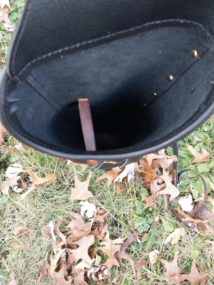 Handcrafted Leather Quiver