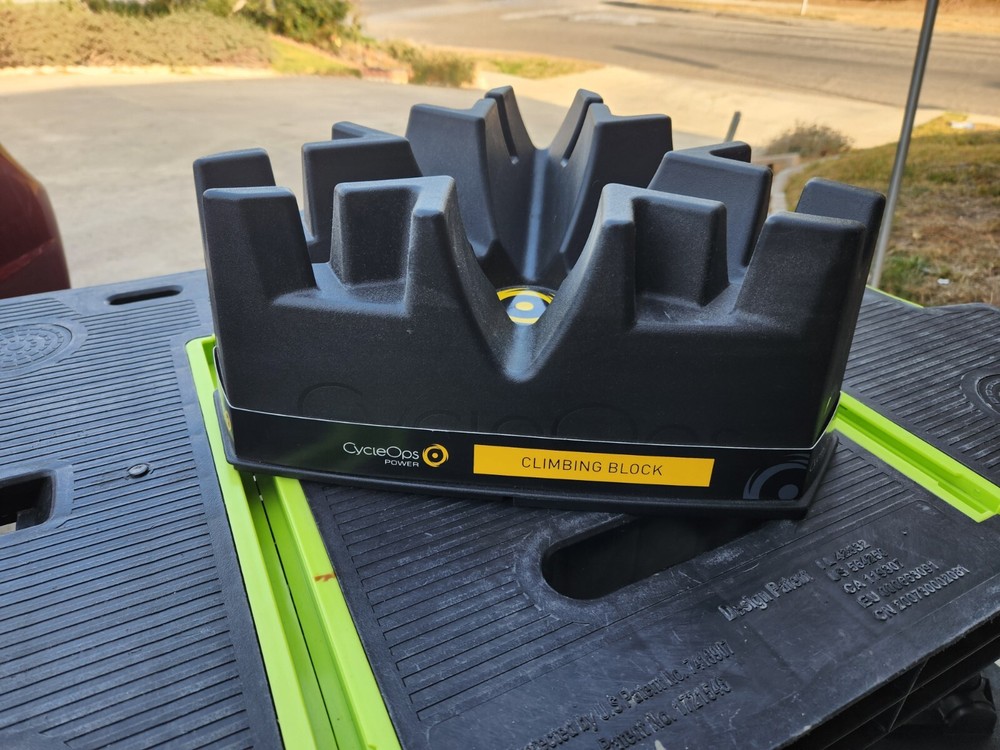 Saris / CycleOps Indoor Bike Trainer Stackable Climbing Block NEW