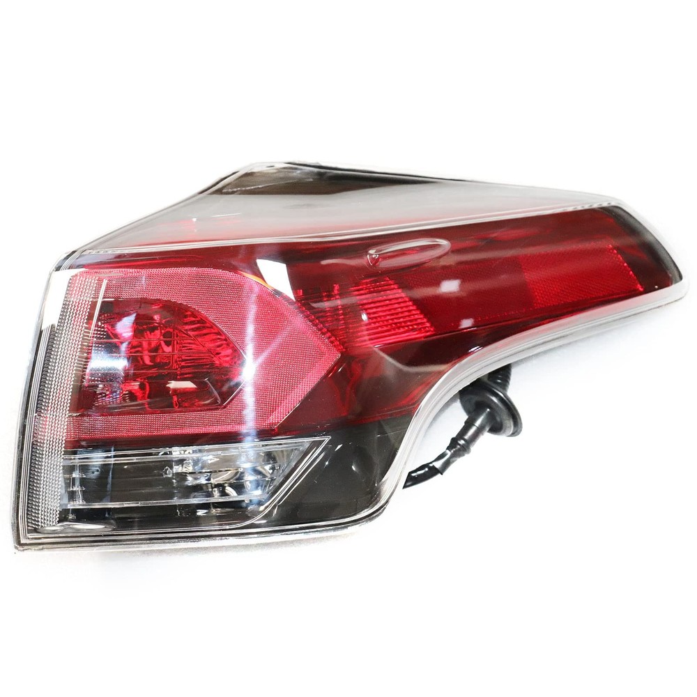Outer Tail Light Assembly Toyota RAV4 2016-2018 Halogen Right Passenger Side