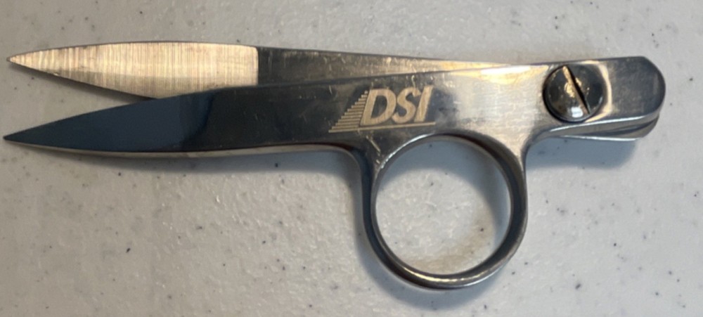 4 DSI 4.5” Sewing Thread Nippers (Scissors