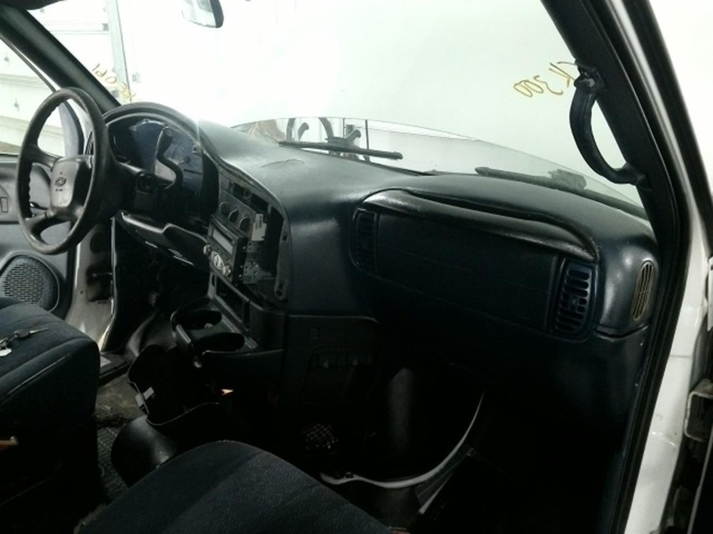 ASTROVAN 2001 Fuse Box Cabin 104858694