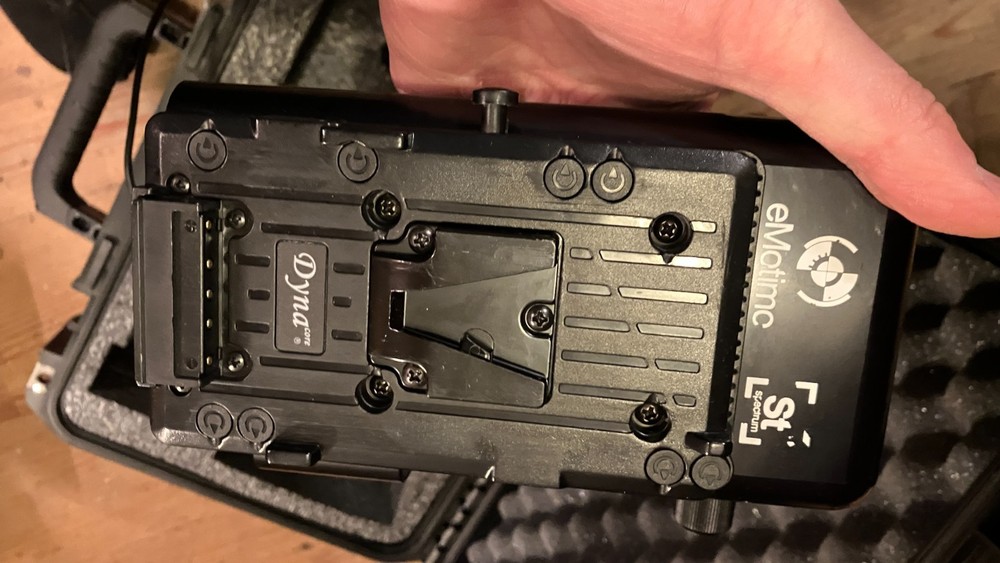 eMotimo Spectrum ST4 Motion Control Head, Gold Mount Battery Plate, Medium Case