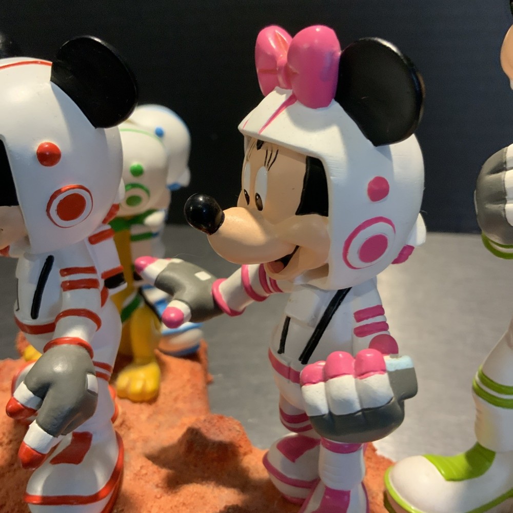 Rare Disney EPCOT Mission Space Micky Pluto Bobble Figure Set