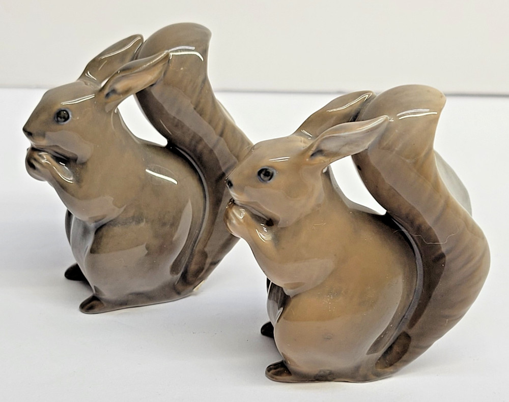 TWO PAIR ROYAL COPENHAGEN DENMARK SQUIRREL 982