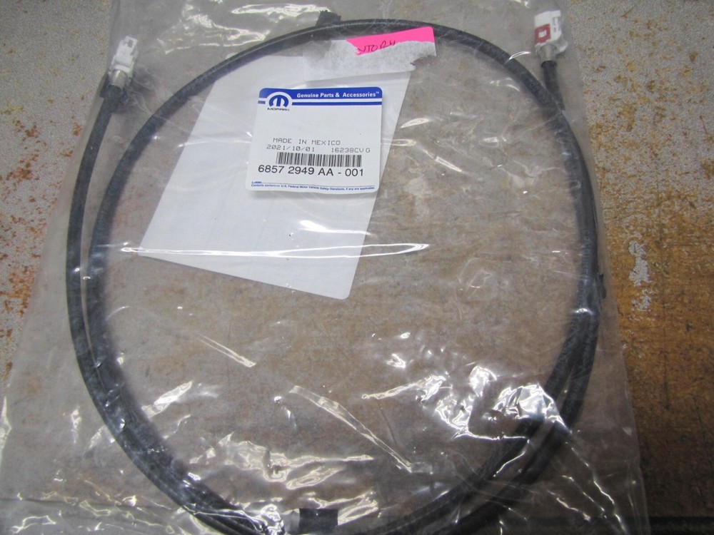 68572949AA  NEW OEM MOPAR USB Data Cable