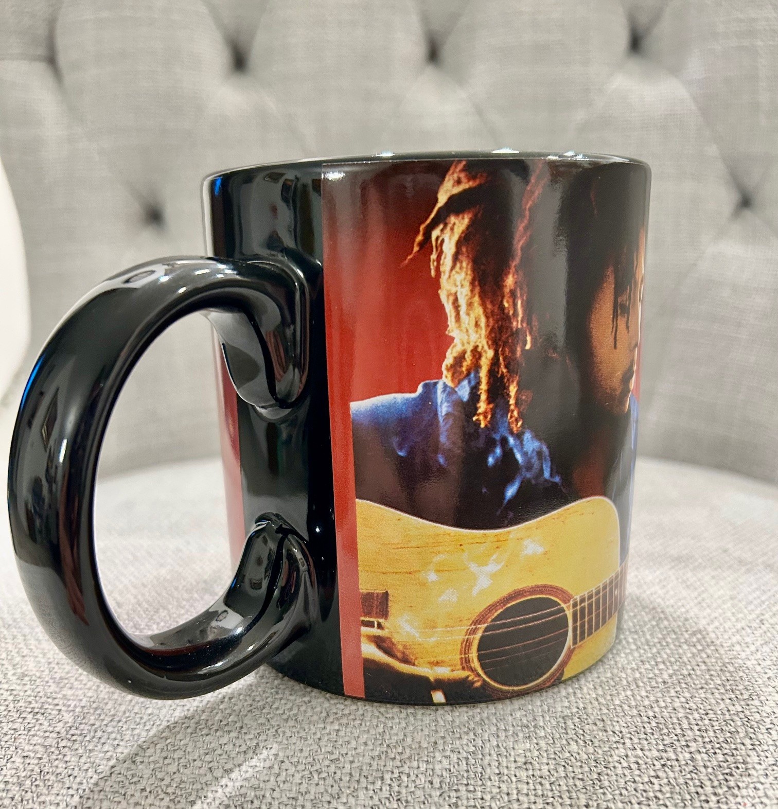BOB MARLEY Coffee Tea Mug Cup - 2011 Jamaica Photo Acoustic Guitar Reggae Music