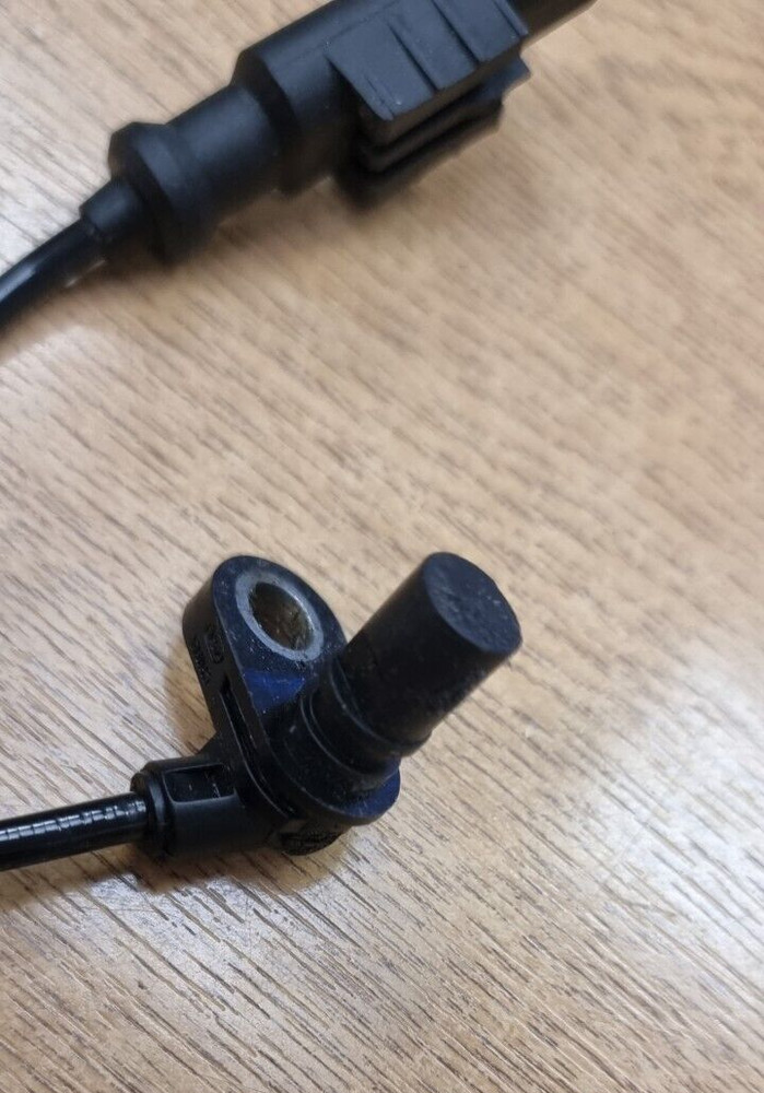 Royal Enfield Continental GT 535 front ABS sensor