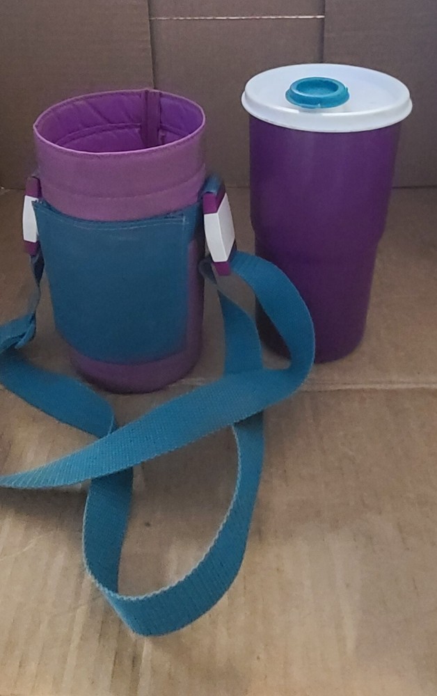 vintage tupperware lidded cup with carrying strap