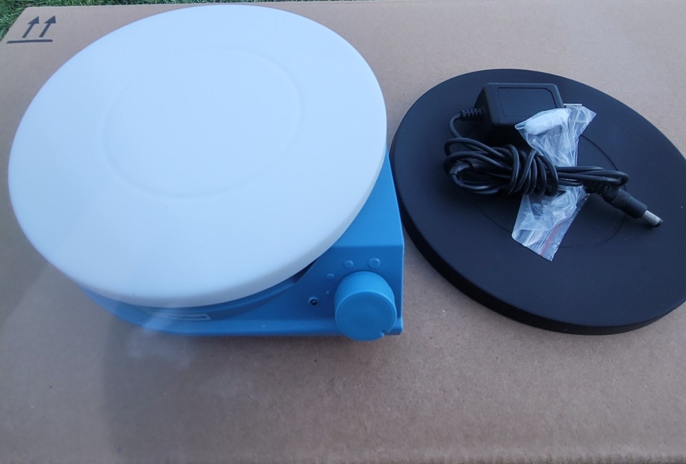 Analog Stirrer w/ Top Plate