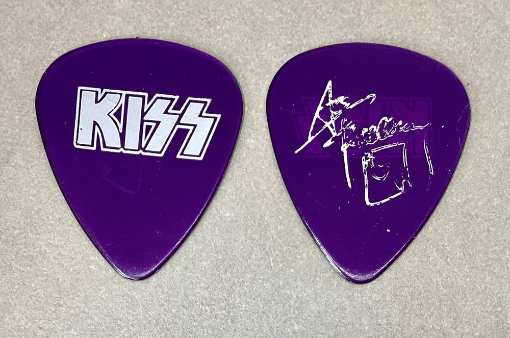 ⚡️Rare KISS Ace Frehley Prototype see through guitar pick obtained from Ace⚡️