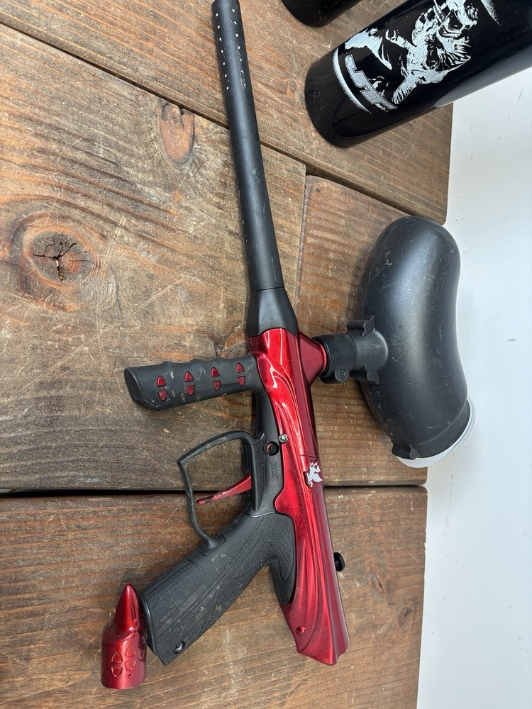 2 Tippman Gryphon Basic Paintball Guns Markers CO2 Tanks