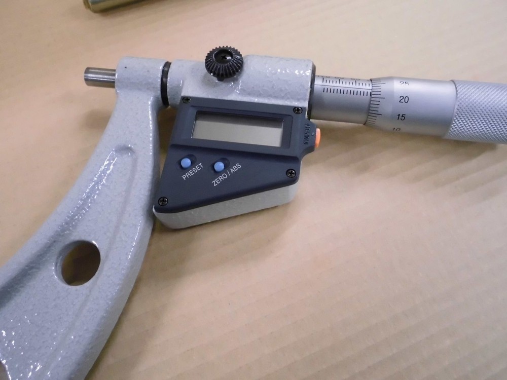 Mitutoyo Digimatic Micrometer №293-454-20 #85