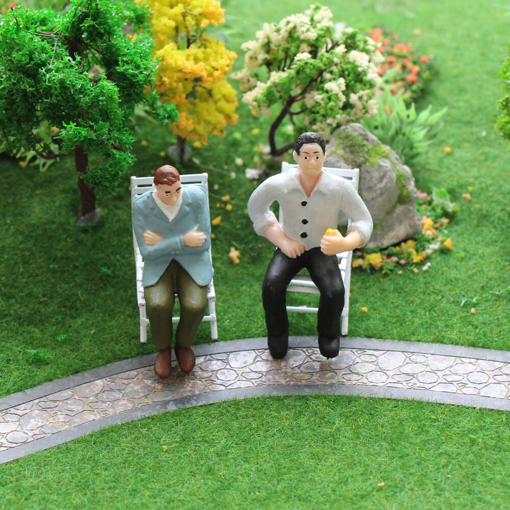 P2509 Model Trains 12pcs G Scale Figures 1:25 Seated People 12 Different Poses