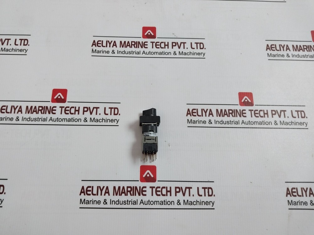 FUJI ELECTRIC AH164-P2 Selector Switch 250V 5A
