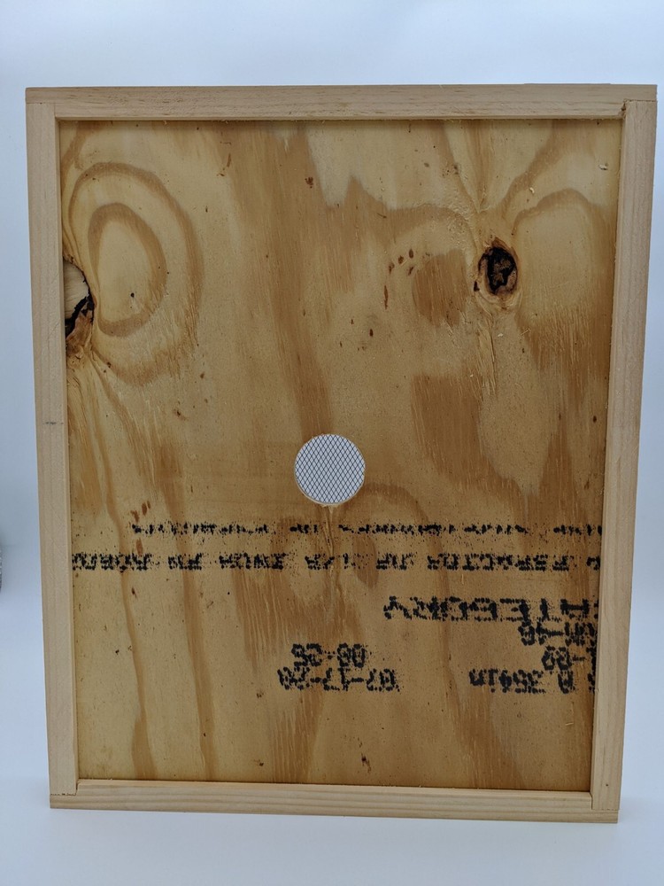 Bee Escape for 10 Frame Langstroth Bee Hive