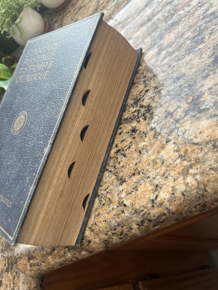 1944 Scott's Standard Postage &!Stamp Catalogue Hardcover Vintage