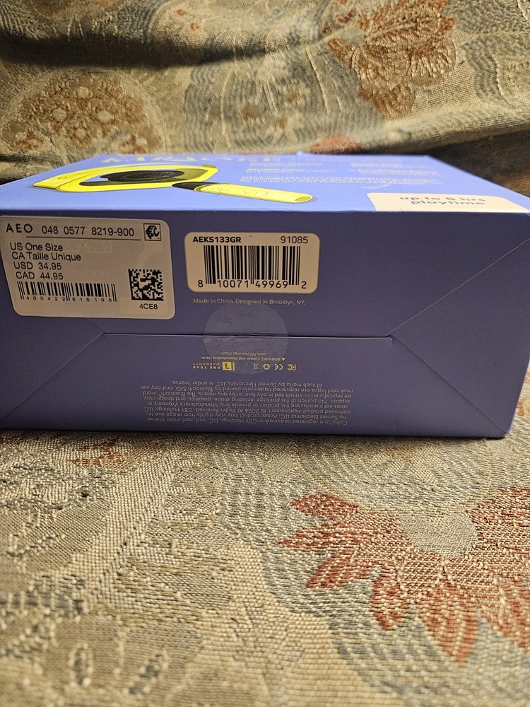 COBY Karaoke Wireless Speaker & Microphone Set NEW