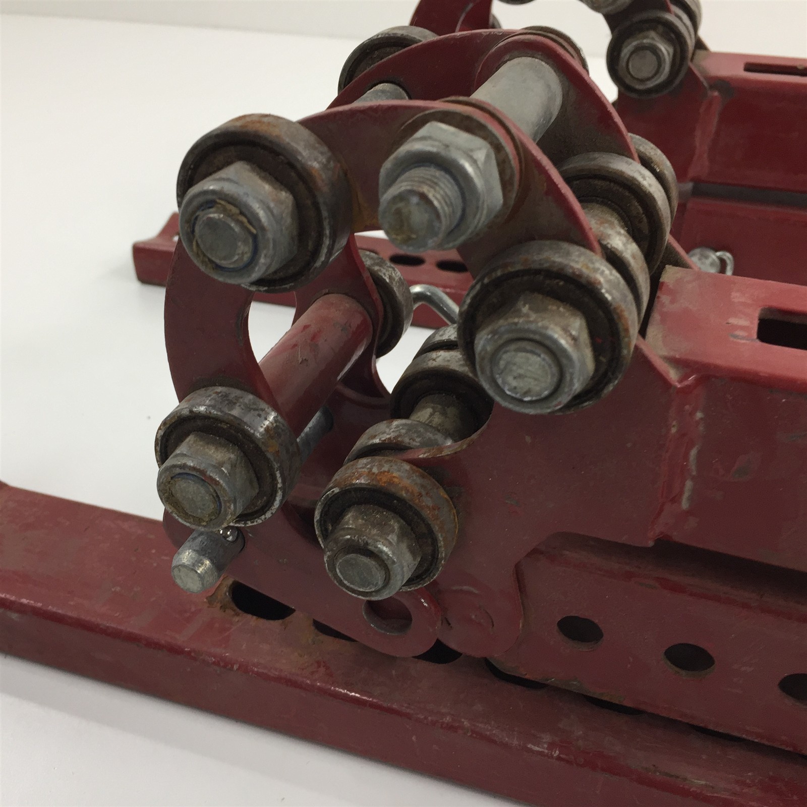 (1) Southwire MaxisJax Reel Stand MJ-707 3000lb Capacity