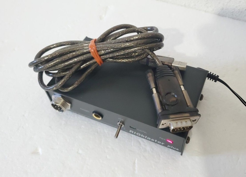 West Mountain Radio RIGblaster Plus Computer Sound Card Interface w/ USB Cable