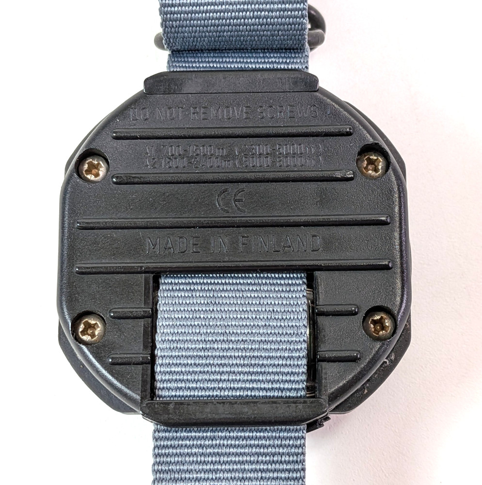 Suunto Solution Nitrox Scuba Dive Wrist Backlit Computer NEW Strap #6140