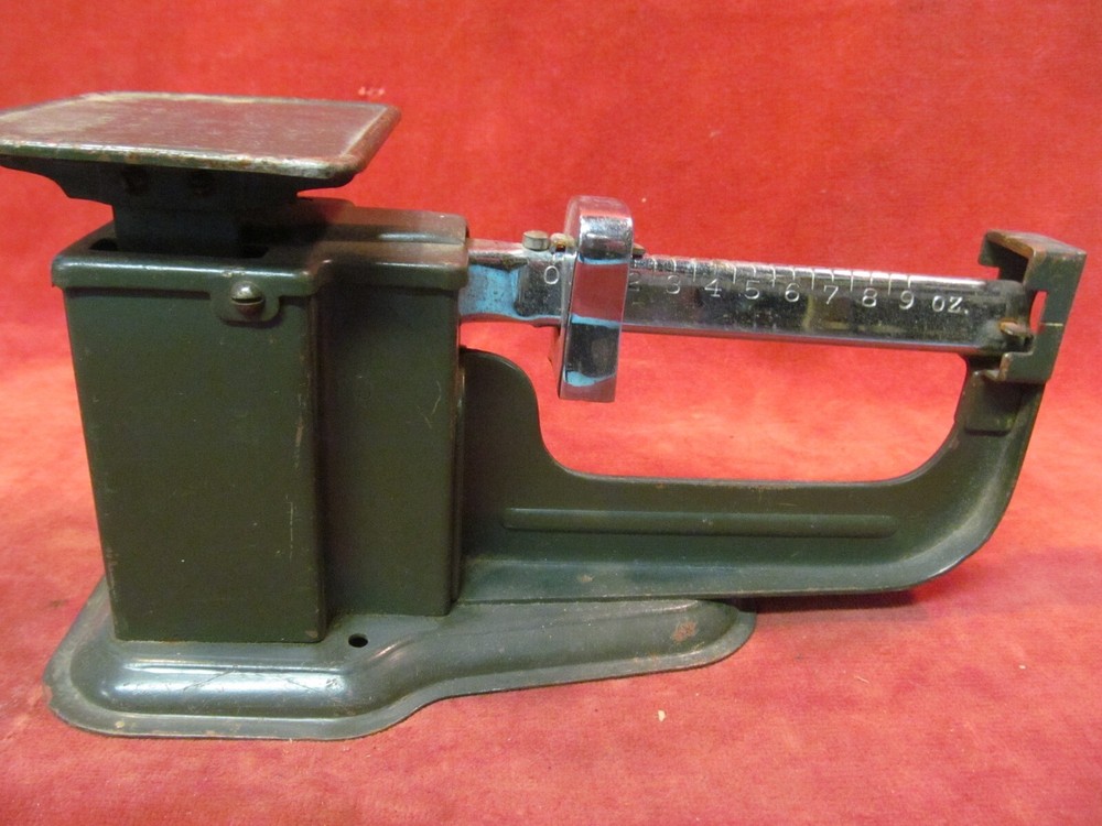 GREEN TRINER 9 OUNCE POSTAL SCALE
