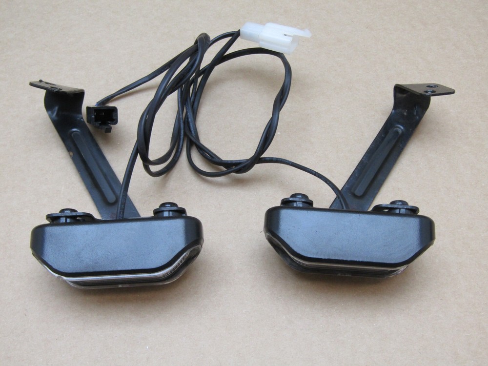 NUI NQi GTS Pro 2021 front indicators pair (9561)