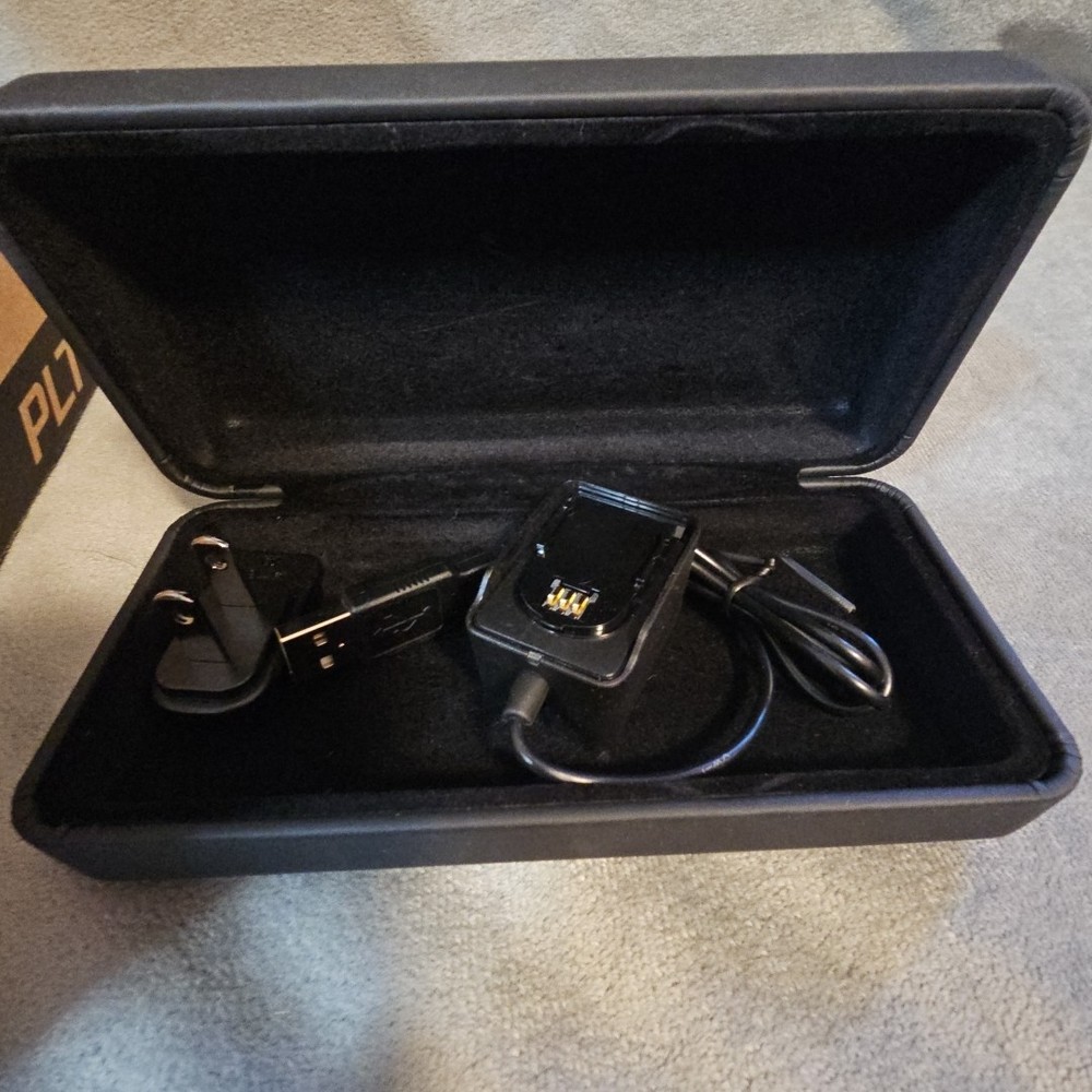 Plantronics Savi W445 Wireless Headset System Complete - Open box