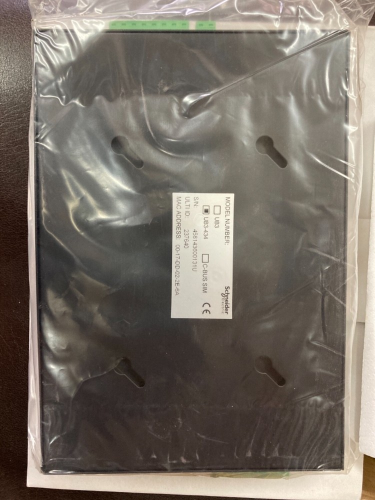 Schneider UB3-434 room logic gateway