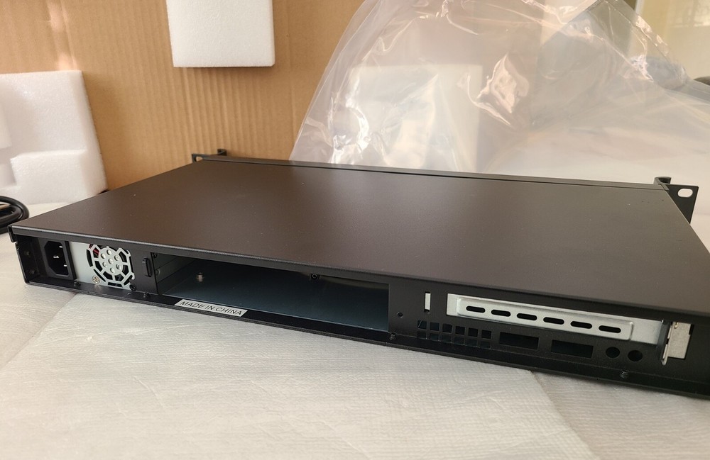 Compact 1U Rackmount Mini-ITX Server Chassis Black with 220W PSU Kit