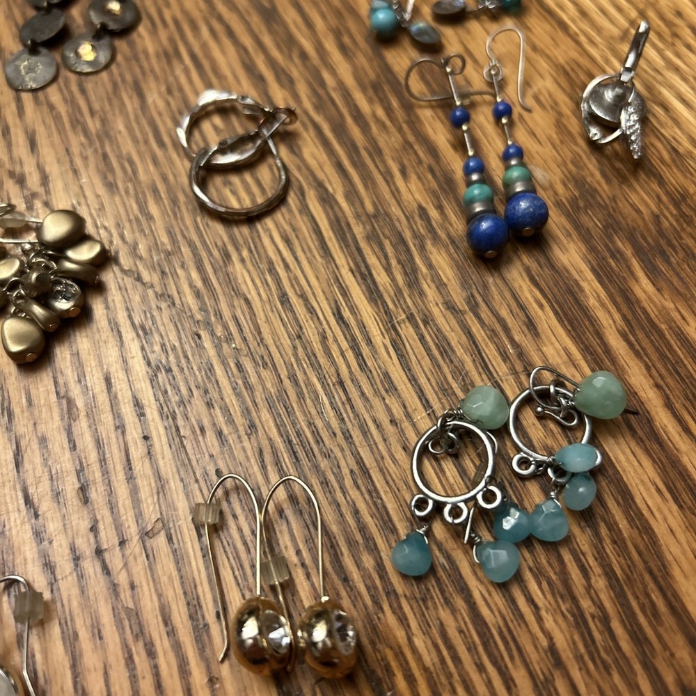 Mixed Earnings Lot