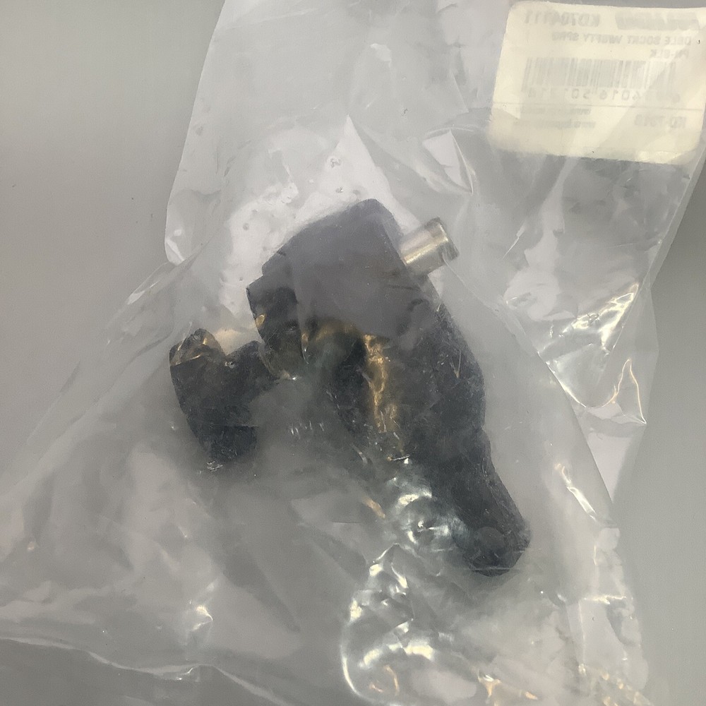 Kupo Double Socket with Safety Spring Pin