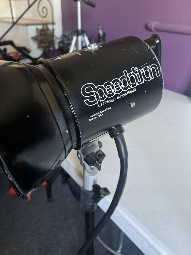 Speedotron Strobe Professional Quality Black line Setup, Works Great